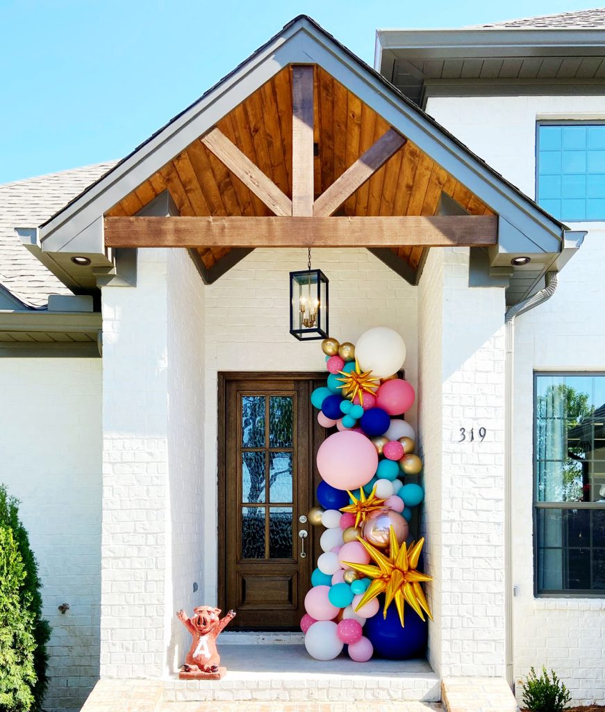 Party Post Balloons by Just Peachy, Little Rock, Arkansas