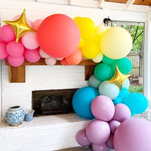 Mantel Balloons by Just Peachy, Little Rock, Arkansas